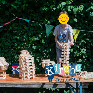 Kirche Kunterbunt: Türme bauen